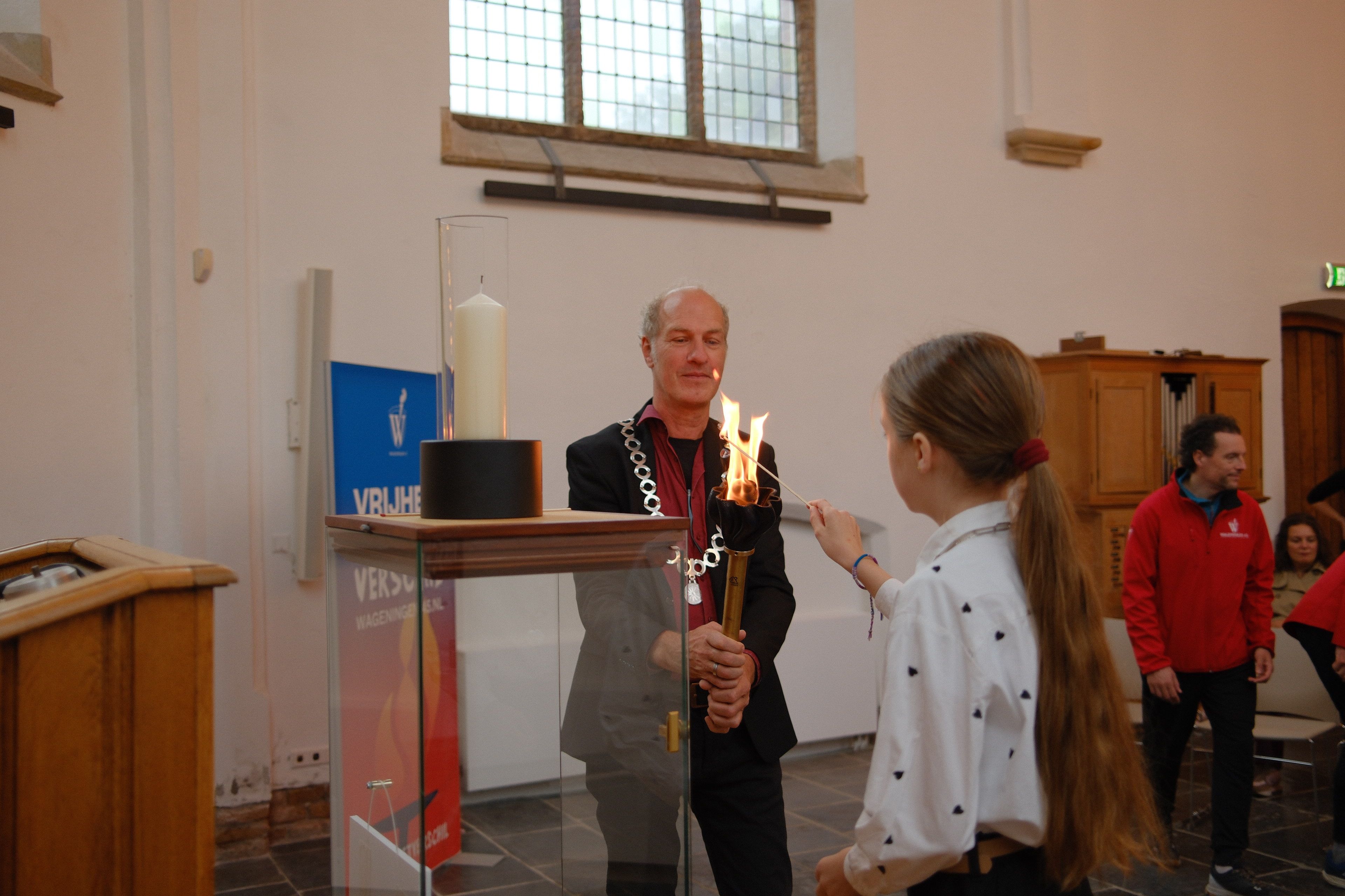 Bevrijdingsvuur krijgt nieuwe plek in Grote Kerk